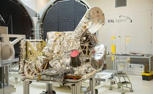 SLSTR Sea and Land Surface Temperature Radiometer in clean room